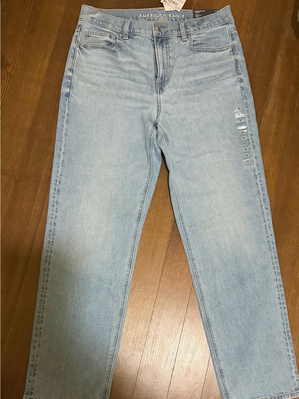 American Eagle Outfitters Women’s Light Blue Slim Straight Jeans
